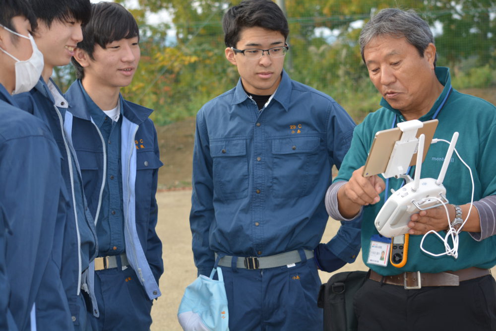 11月12日 磐城農業高校 ドローン教室が開催されました 福島イノベーション コースト構想